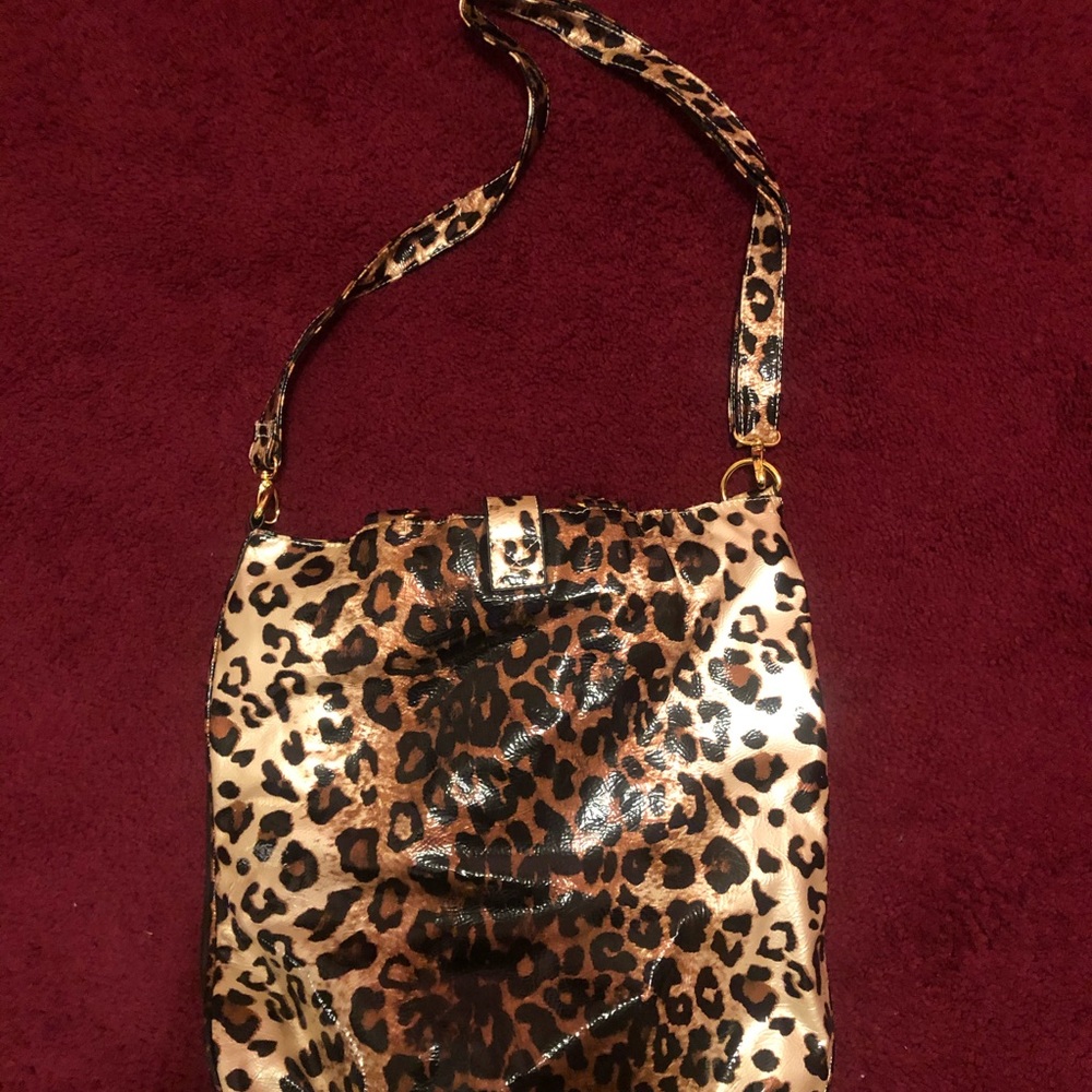 PURSE/ TOTE/HOBO BAG